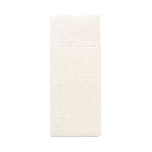 Um envelope vertical creme dos sacos de talheres Starpak 480 (Airlaid, 40 x 33 cm com dobra para talheres) é apresentado com a aba fechada sobre um fundo branco para uma apresentação higiénica, sem marcas visíveis.