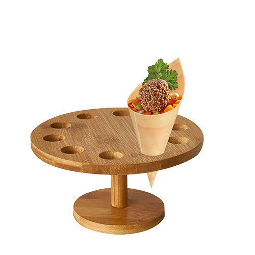 O suporte para cones da PAPSTAR GmbH, bambu redondo Ø 18 cm, oferece espaço para 10 cones - ideal para apresentações elegantes de snacks em fundo branco.