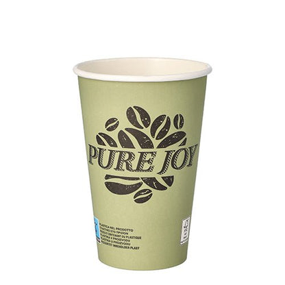 Um copo verde PAPSTAR 50 copos descartáveis (0,3l) da PAPSTAR GmbH tem na frente a inscrição "PURE JOY" e ilustrações de grãos de café, na base há pequenas etiquetas azul-branco. O fundo é branco.