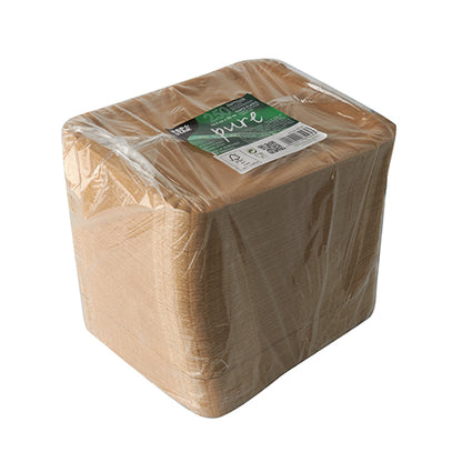 Os PAPSTAR 250 pratos de papel "pure" retangulares brancos da PAPSTAR GmbH são uma escolha sustentável, feitos de cartão de fibra virgem ecológica e embalados em embalagem transparente com etiqueta verde e branca.