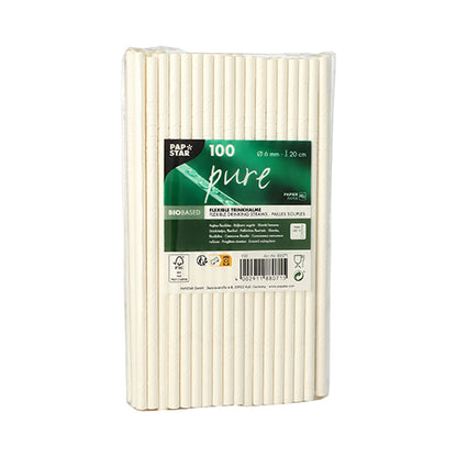 Uma embalagem transparente da PAPSTAR GmbH contém 100 palhinhas de papel "pure" (Ø 6 mm, 20 cm), apresentadas na vertical com uma etiqueta verde indicando "biobased". Estas palhinhas bem embaladas são uma alternativa ecológica.