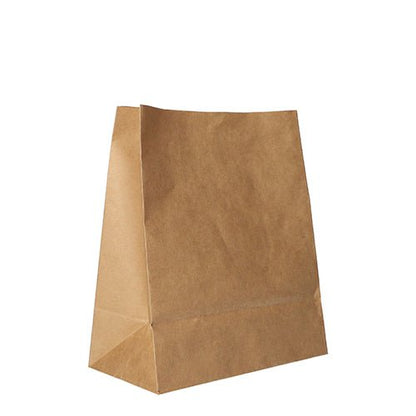 Um PAPSTAR 250 saco de fundo quadrado da PAPSTAR GmbH de papel kraft marrom está em pé sobre fundo branco. O saco está vazio, sem alças ou impressões visíveis.