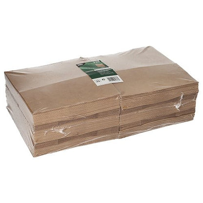 Uma pilha de PAPSTAR 250 sacos de fundo quadrado de papel kraft marrom da PAPSTAR GmbH, embalados com segurança em plástico transparente com uma etiqueta verde e branca no topo.