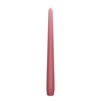 Uma única vela Starpak (Ø 2,2 cm - 25 cm) em rosa alto, não acesa, está ereta em frente a um fundo branco simples.