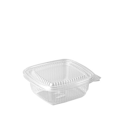 O copo de embalagem Starpak 100 com tampas dobráveis é um recipiente transparente e retangular para transporte feito de polipropileno, que está fechado diante de um fundo branco simples.