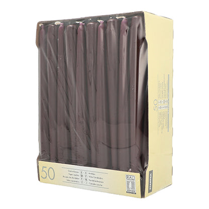 Uma caixa bege Starpak com informações do produto na lateral e na frente contém 50 velas cônicas roxas escuras (Ø 2,2 cm, 25 cm) em uma embalagem de plástico transparente.