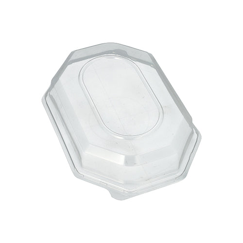 A tampa Starpak 10 para bandejas de servir é uma tampa PET transparente, octogonal e clara, com um centro oval elevado, projetada para a conservação ideal dos alimentos e está ilustrada sobre um fundo branco.