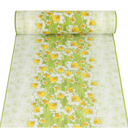 O PAPSTAR caminho de mesa, semelhante a tecido Airlaid (24 m x 40 cm) da PAPSTAR GmbH com fundo verde e flores amarelas e brancas dá um toque fresco a ocasiões festivas. O denso padrão floral esbate-se suavemente nas bordas.