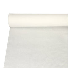 Um rolo branco PAPSTAR de toalha de mesa (papel, 20 m x 118 cm) da PAPSTAR GmbH está parcialmente desenrolado sobre uma superfície lisa, exibindo sua superfície limpa, finamente texturizada e quadriculada - ideal para festas. É entregue embalado em plástico (1 rolo).