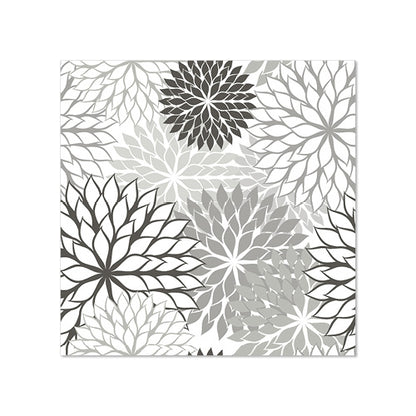 PAPSTAR 20 guardanapos (25 x 25 cm, 3 camadas, 1/4 de dobra) da PAPSTAR GmbH apresentam um padrão floral quadrado com pétalas pontiagudas em preto, cinza e branco sobre fundo branco - decoração de mesa perfeita com flores distribuídas uniformemente de diferentes tamanhos.