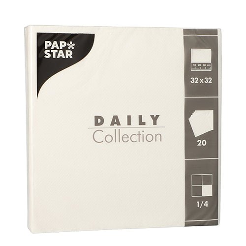 Um pacote PAPSTAR com 20 guardanapos "DAILY Collection" 1/4-dobra, 32 x 32 cm, branco da PAPSTAR GmbH – ideal para a decoração da mesa. Na frente da embalagem estão indicados os detalhes de tamanho e dobra.