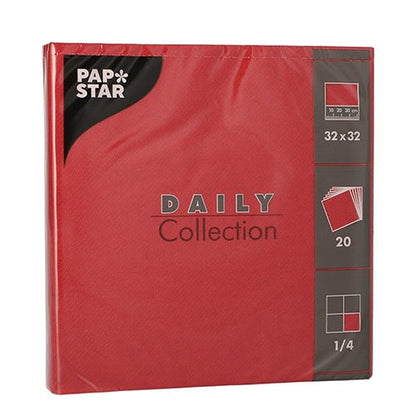 Um pacote PAPSTAR 20 guardanapos "DAILY Collection" (32x32 cm, 1/4-dobra) da PAPSTAR GmbH oferece design simples e embalagem prática – perfeito para uma decoração de mesa elegante.