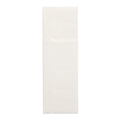 Em um fundo branco simples, está um único guardanapo não dobrado "DAILY Collection" 48 x 30 cm com dobra para talheres da PAPSTAR GmbH da embalagem de 50 unidades.