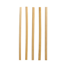 Cinco PAPSTAR palhinhas de junco "pure" (Ø 7 mm, 20 cm) da PAPSTAR GmbH estão na vertical sobre um fundo branco; as palhinhas ecológicas variam ligeiramente em espessura e tom de cor.