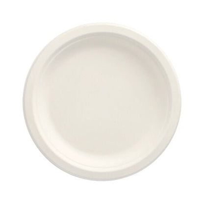 Um simples prato redondo PAPSTAR de 12, cana-de-açúcar "pure" da PAPSTAR GmbH – branco, não dividido, visto de cima em fundo branco – ecológico e elegante para qualquer mesa.