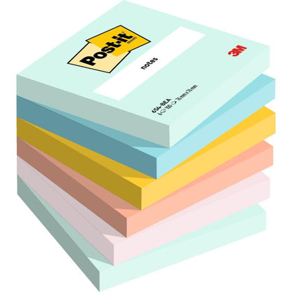 Um conjunto de sete blocos de notas adesivas Post-it® da 3M Deutschland GmbH, 76x76 mm, 100 folhas por bloco, em várias cores pastel, onde o bloco superior exibe o logotipo Post-it e 3M. Feito de papel certificado 100% PEFC.