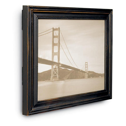 Esta foto em preto e branco emoldurada da Ponte Golden Gate pode ser montada sem danificar com os grandes Command™ Strips de Montagem de Quadros pretos 17206BLK da 3M Deutschland GmbH e removida facilmente com os strips de velcro pretos fornecidos.