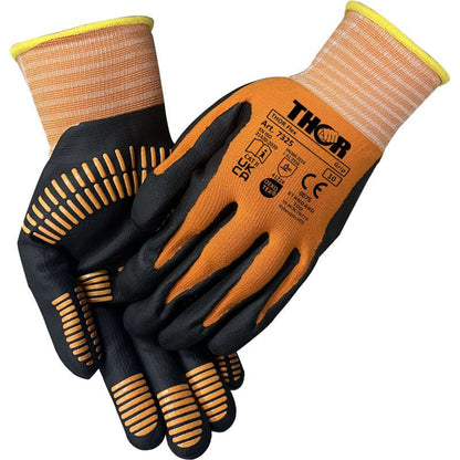 Um par de luvas de trabalho Thor Flex Multigrip laranja e preto com punhos amarelos e linhas de aderência pretas. Uma luva ostenta a marca Abena Re-Seller GmbH junto com certificações de segurança e especificações.