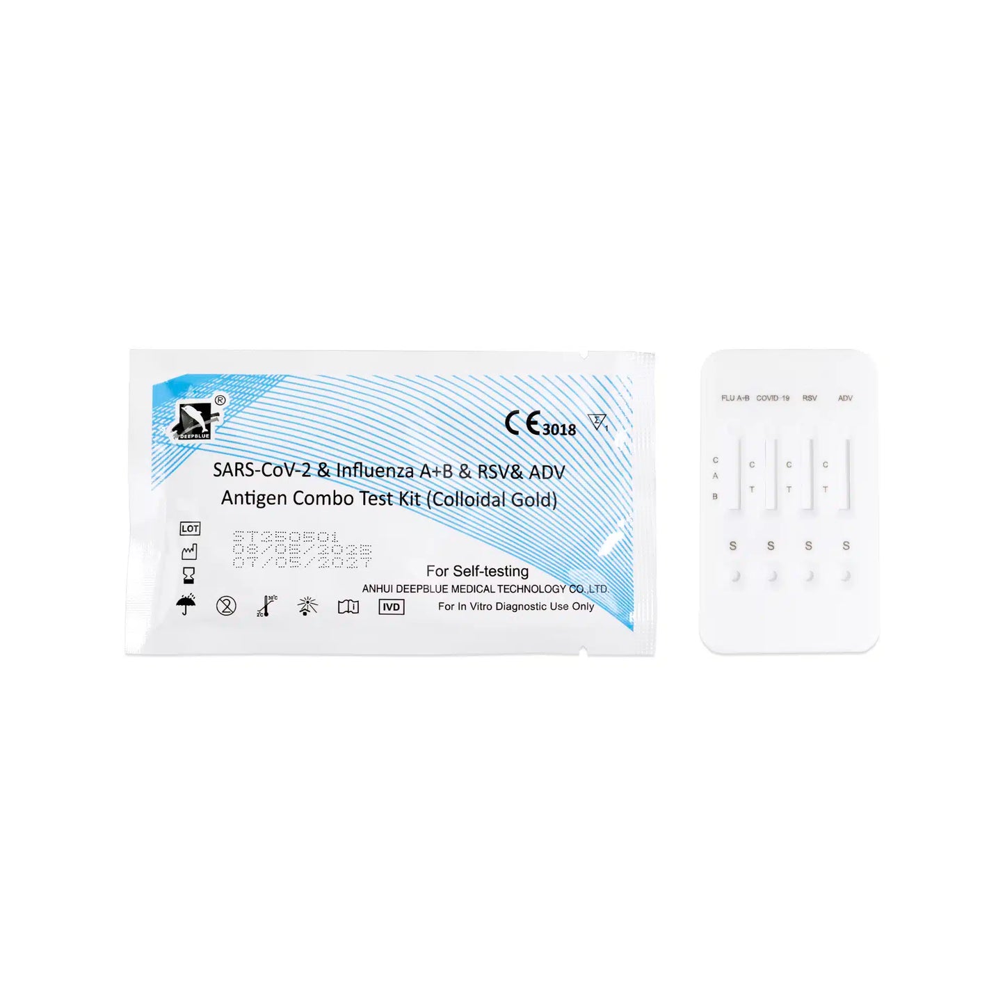 Um DeepBlue Combo 5in1 Teste Rápido de Antígeno da Altruan para SARS-CoV-2, Influenza A+B, RSV & Adenovírus (embalagem de 1 unidade) e sua cassete de teste rotulada em branco são apresentados sobre um fundo branco.