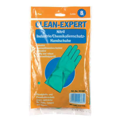 Uma embalagem de luvas químicas de nitrilo "Clean-Expert" da AMPri Handelsgesellschaft mbH, tamanho 8. A embalagem laranja-transparente mostra uma imagem das luvas verdes no interior. Estas luvas industriais são livres de látex, flocadas e testadas para estanqueidade, o que as torna ideais para proteção contra produtos químicos.