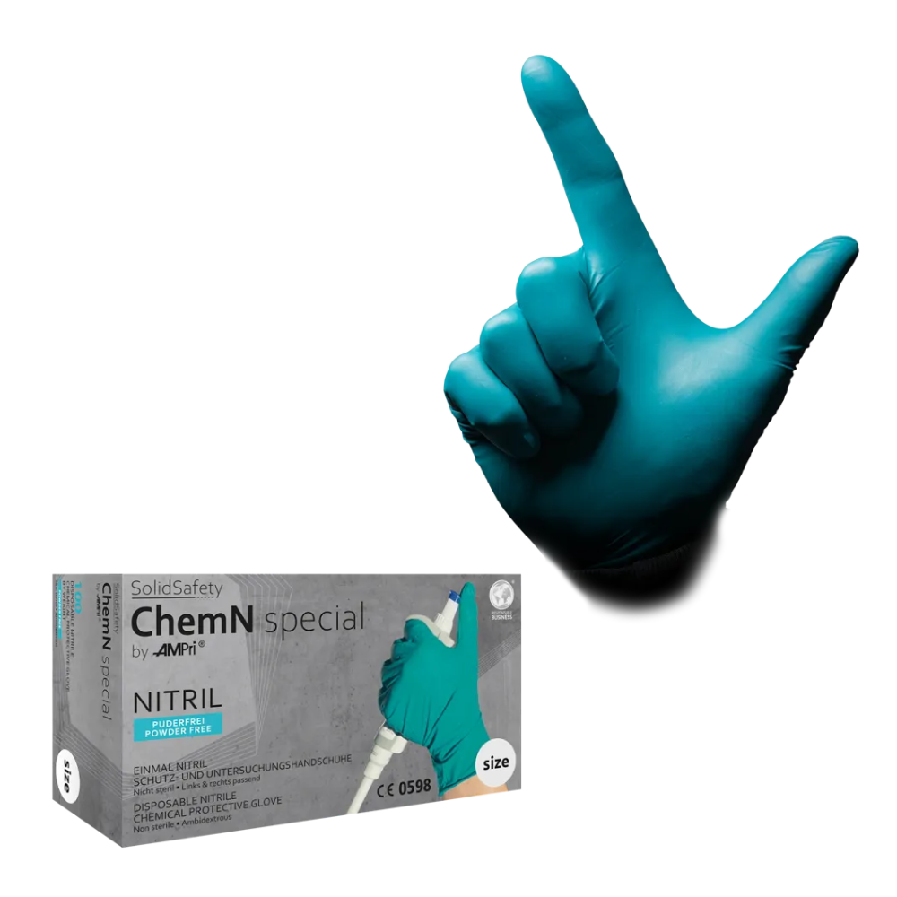 Uma luva de nitrilo azul da coleção AMPri SolidSafety ChemN Special Nitril Luvas de Proteção Química é usada em uma mão que forma um "L" com o polegar e o indicador. Abaixo há uma caixa com a inscrição "AMPri SolidSafety ChemN Special", contendo luvas descartáveis de nitrilo resistentes a produtos químicos da AMPri Handelsgesellschaft mbH.