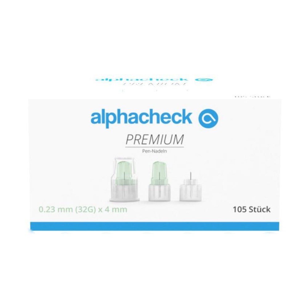 Uma caixa branca com a inscrição "Alphacheck PREMIUM Pen-Nadeln, verschiedene Größen" em design verde-azul, concebida para minimizar a dor na administração de insulina. Ela contém 105 unidades nas dimensões 0,23 mm (32G) x 4 mm. Na frente, estão ilustradas três agulhas de caneta da Berger Med GmbH.