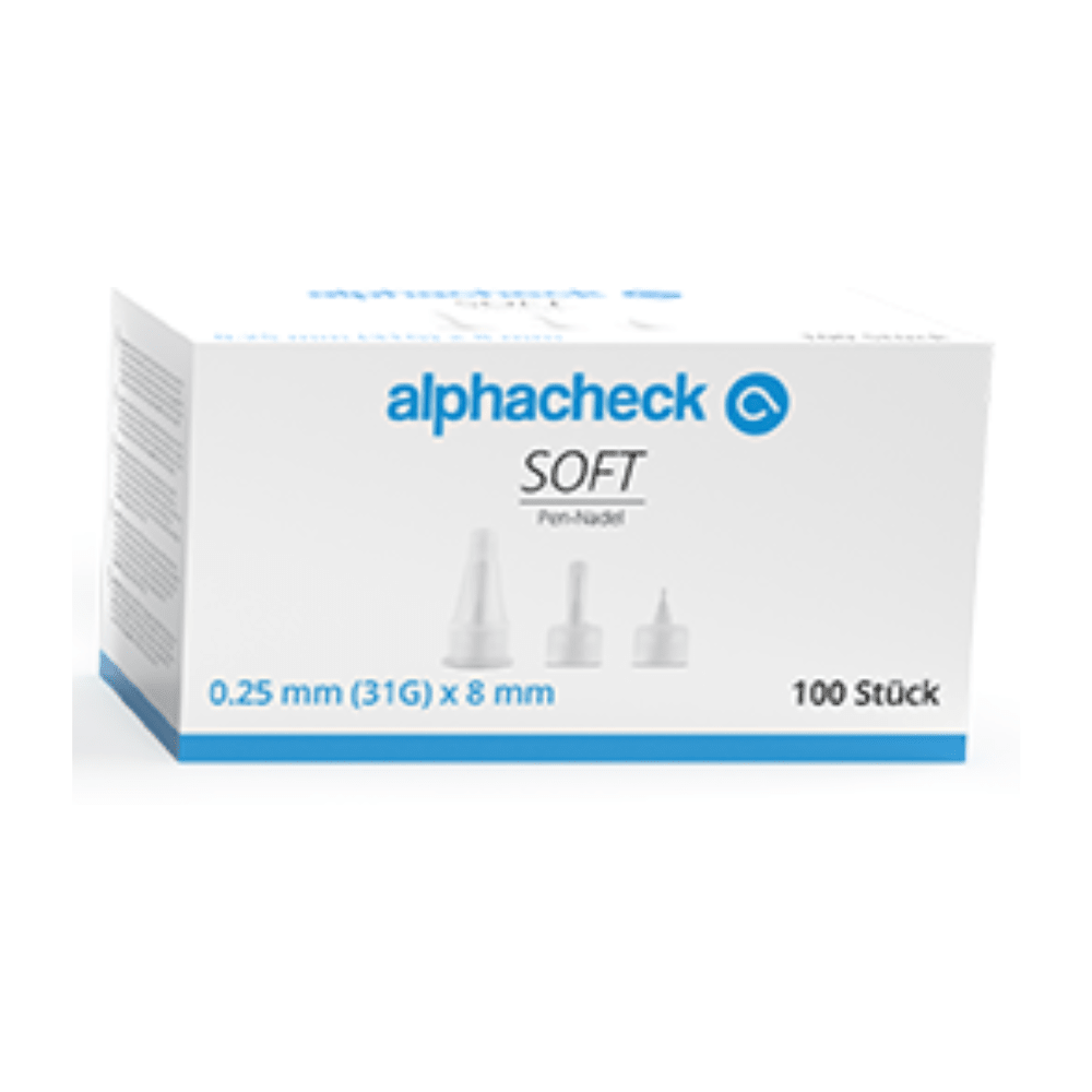 Uma caixa branca e azul com a inscrição "Alphacheck soft Pen-Nadeln, verschiedene Größen, 100 Stück/Packung" da Berger Med GmbH contém 100 agulhas para caneta para injeção de insulina. As especificações do produto são 0,25 mm (31G) x 8 mm. A caixa, cuja frente exibe imagens das agulhas para caneta, oferece várias opções de tamanhos para diversas necessidades médicas.