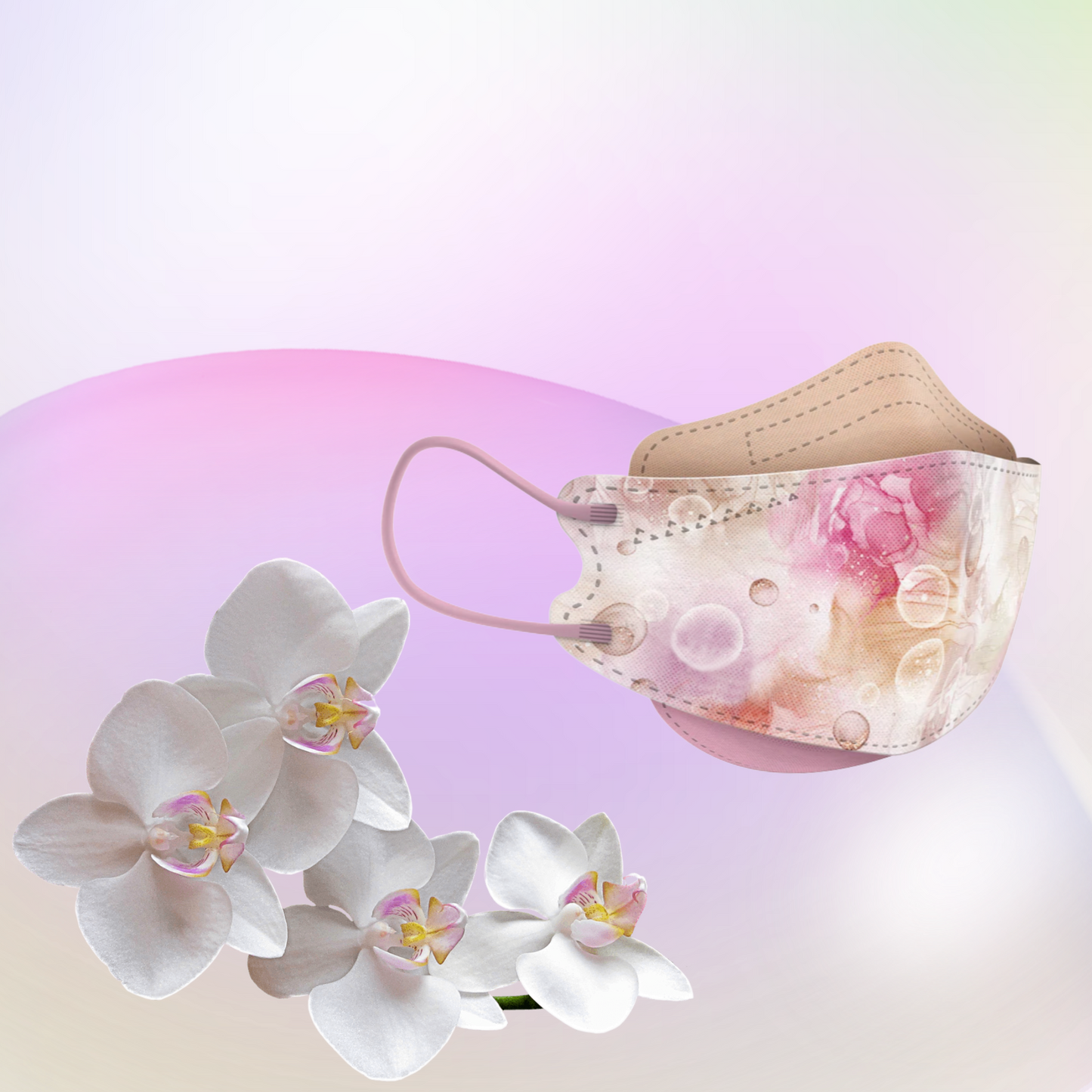 Uma máscara facial de designer Altruan com filtro de partículas, que atende ao padrão FFP2, exibe seu ajuste ergonômico em um fundo pastel com gradiente rosa-verde. Em primeiro plano, uma coleção de orquídeas brancas destaca a elegância de seu design estiloso.