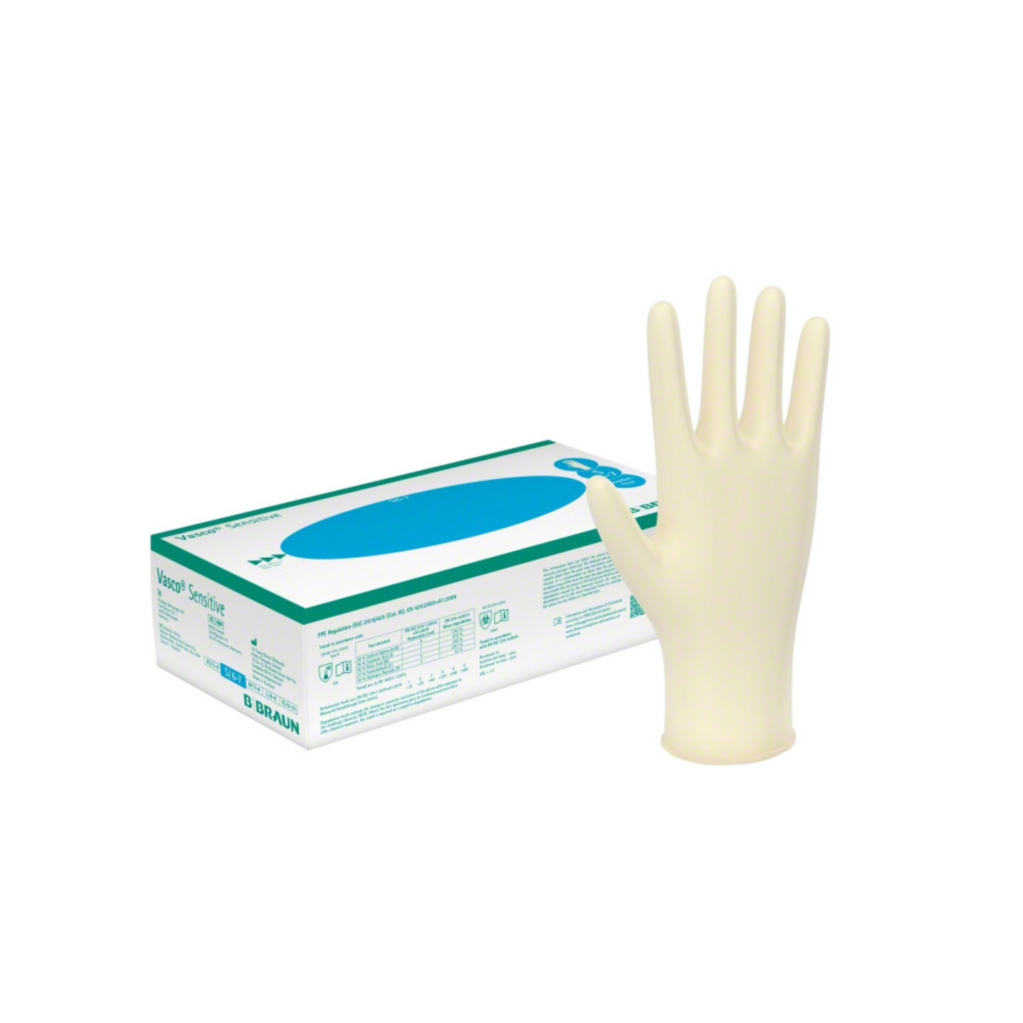 Uma luva de látex está em pé ao lado de uma caixa com a inscrição "B. Braun Vasco® Luvas de Exame de Látex Sensíveis" da B. Braun Deutschland GmbH & Co. KG. A caixa predominantemente branca com acentos verdes e azuis descreve essas luvas de exame feitas de látex natural. A luva com sua textura lisa está posicionada com a palma voltada para frente.