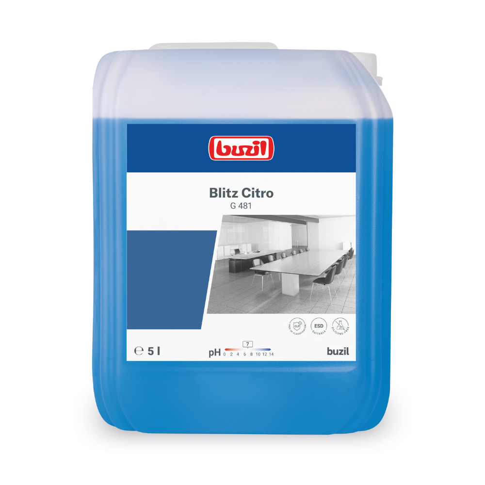 Uma embalagem de 5 litros de Buzil Blitz Citro G 481 Universalreiniger da BUZIL-WERK Wagner GmbH & Co. KG garante limpeza sem manchas com um aroma refrescante de citrinos. O rótulo mostra uma imagem em preto e branco de uma sala de escritório limpa e indica o pH do produto entre 8 e 10. A embalagem azul é adornada com um rótulo branco-azul com o logotipo da marca.