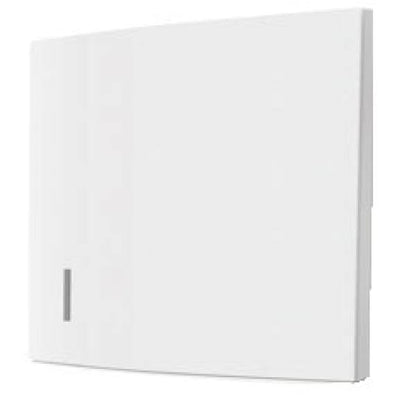 O painel frontal CWS para dispensador de toalhas de papel dobráveis Paper Slim é um painel simples, retangular e branco com uma pequena ranhura vertical no canto inferior esquerdo, mostrado de uma perspectiva inclinada.