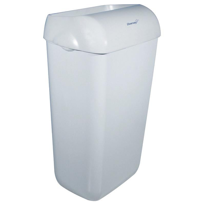 Um recipiente de resíduos branco, retangular e montado na parede com tampa meio aberta (23 L) da Diversey Deutschland GmbH & Co. OHG leva a marca em letras azuis no canto superior direito.