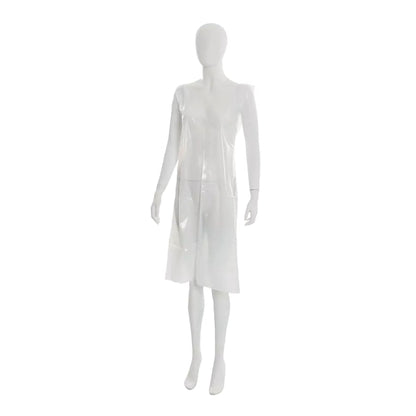 Um manequim branco usa um colete de plástico transparente, sem mangas e até o joelho (Einwegschürzen light, 75 x 125 cm da AMPri Handelsgesellschaft mbH), ideal para proteção higiênica no processamento de alimentos. O fundo é de cor branca sólida.