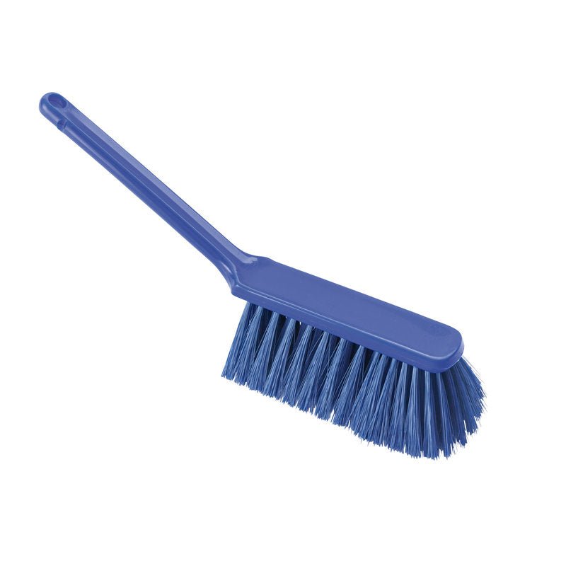 O Haug Bürsten KG HANDBESEN, WEICH, 310MM, UNGESCHLITZT tem cerdas macias e um cabo longo para uma limpeza profunda, mostrado em fundo branco.