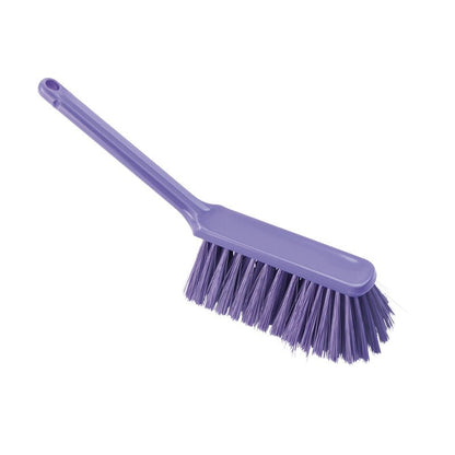 O HANDBESEN, WEICH, 310MM, UNGESCHLITZT de Haug Bürsten KG é uma escova de mão roxa de plástico com cerdas macias e um orifício de suspensão, ideal para limpeza e em fundo branco.