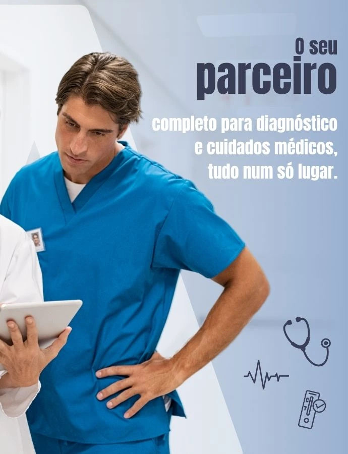 Três profissionais de saúde estão juntos a olhar para um tablet, enquanto à direita aparece uma área promocional com símbolos médicos