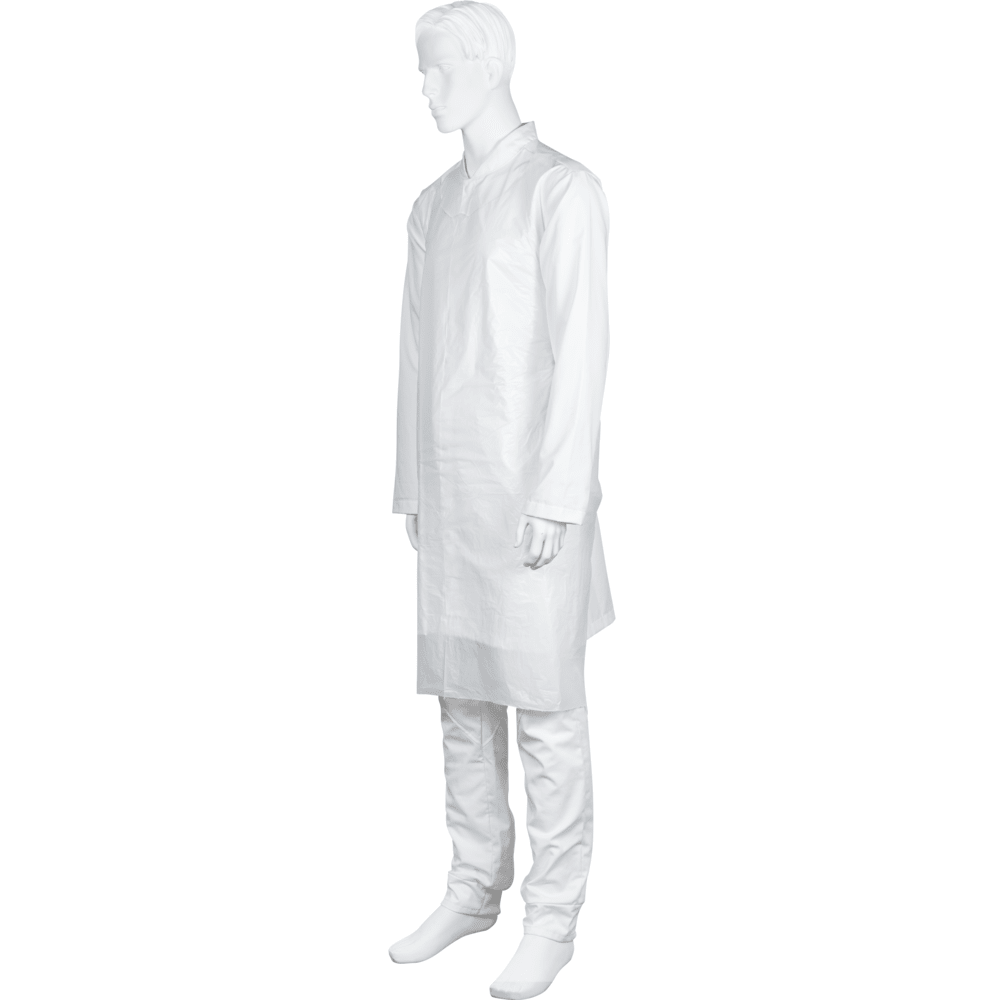 Diante de um fundo branco, um manequim veste o avental descartável Abena Re-Seller GmbH, bloqueado, 75x125 cm, 18 my LDPE, branco (pacote de 50 peças), combinado com calças e meias brancas.