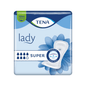 A embalagem da TENA Lady Super Inkontinenzvorlage | Packung (30 Stück) da TENA - Essity Germany GmbH é em azul e branco. Elementos marcantes como as palavras "Lady" e "SUPER", gotas de absorção, um gráfico de flores e termos como "Odour Control" fazem dela a escolha ideal para todos que procuram proteção confiável contra incontinência no âmbito do programa TENA Protects.