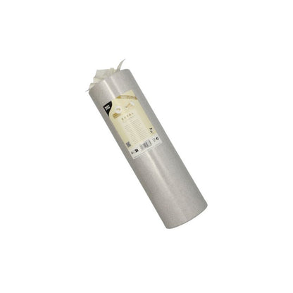 Um rolo PAPSTAR semelhante a tecido de corredor de mesa PV-Tissue Mix "ROYAL Collection" da PAPSTAR GmbH está elegantemente rotulado com informações do produto. O rolo está em pé diante de um fundo branco simples e mostra sua composição de alta qualidade de mistura de polpa-viscose-tissue.