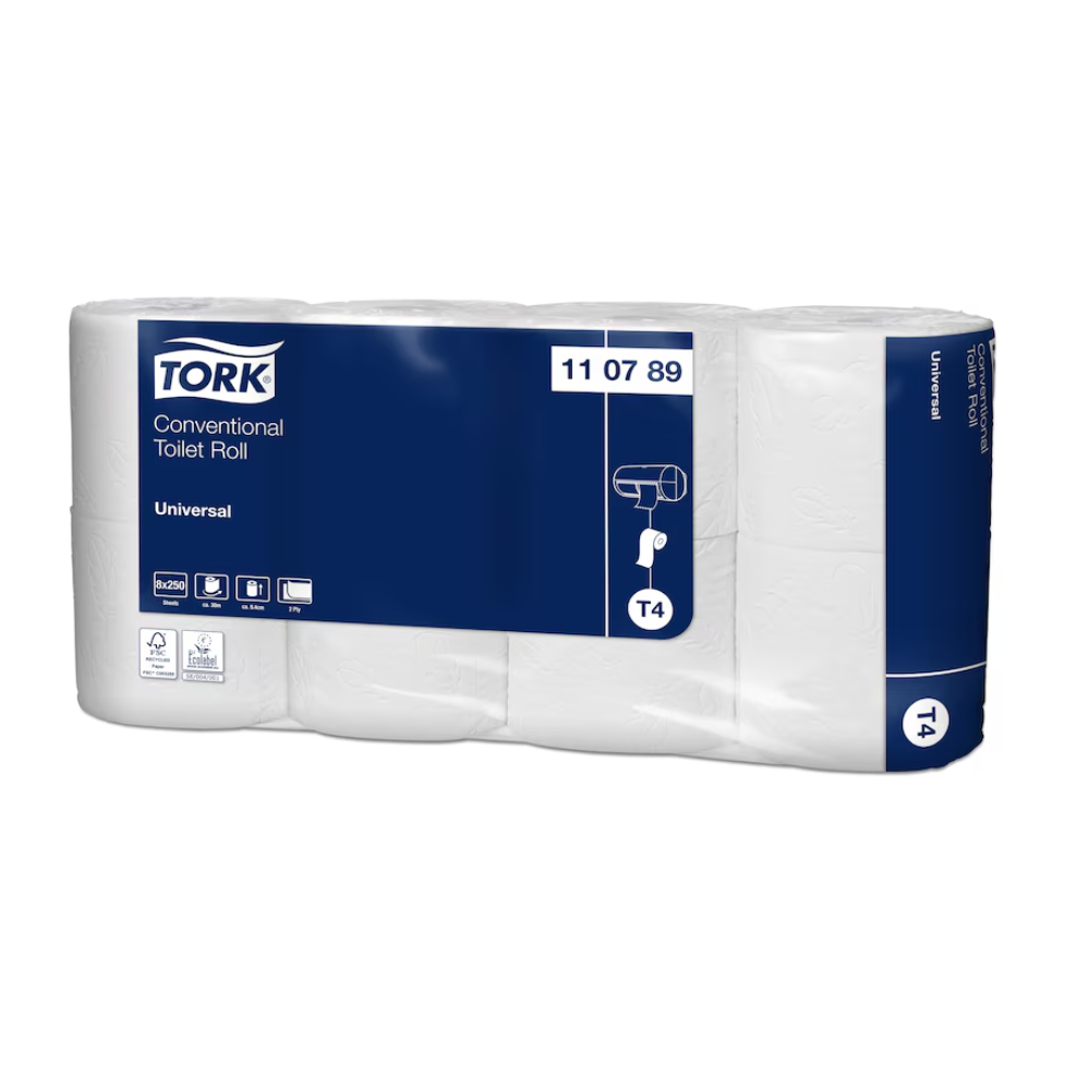 O papel higiénico de rolo pequeno Tork 110789 Universal T4, um rolo de papel higiénico de 2 camadas em embalagem de cartão com 64 rolos por caixa, apresenta o logotipo Tork e informações sobre o produto, bem como certificados de sustentabilidade. O seu design azul e branco destaca a sua eficiência de custo.