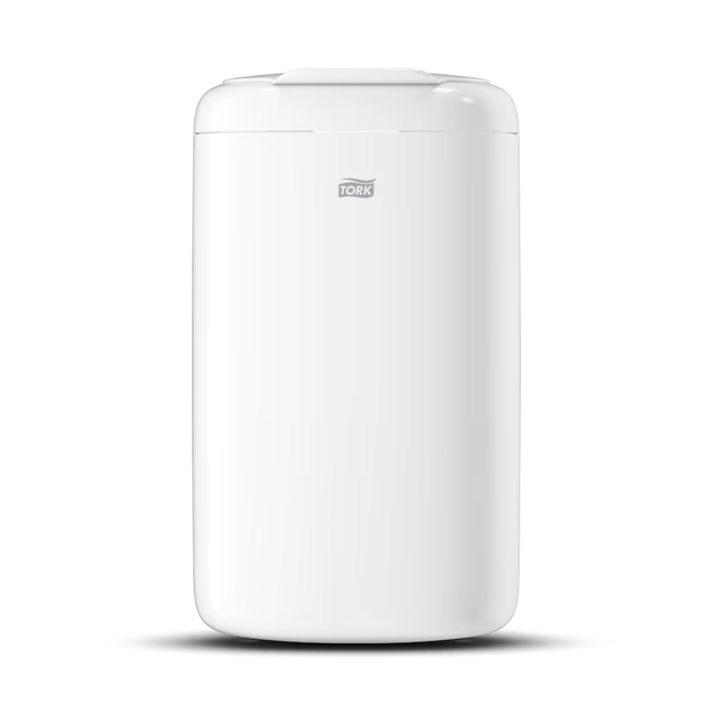 O Tork 564000 Mini-Contentor de Resíduos Elevation da TORK – Essity Professional Hygiene Germany GmbH é um contentor de resíduos cilíndrico, branco e elegante. Com uma superfície externa lisa e uma tampa com o inconfundível logótipo Tork, este contentor de resíduos higiênico de 5 litros complementa o seu ambiente branco puro com uma elegância prática.