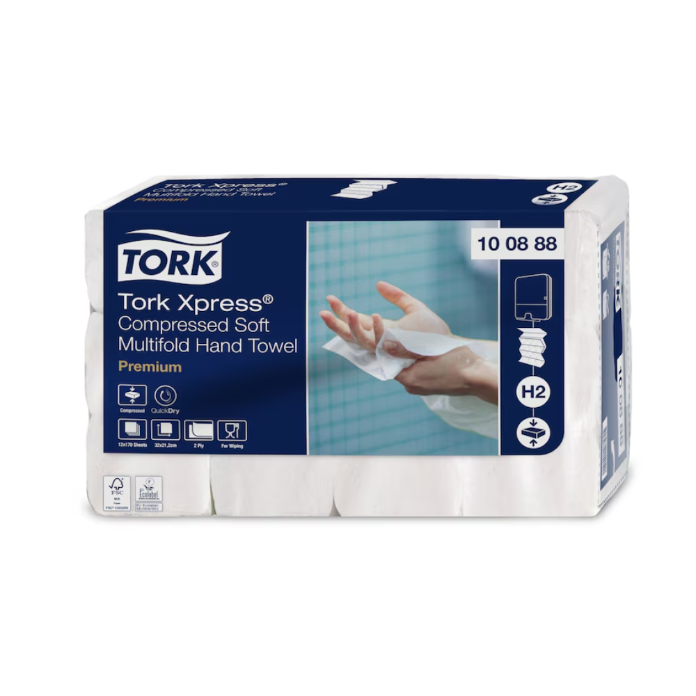 Um pacote de Toalhas de Mão Multifold Macias Comprimidas Tork Xpress® Premium H2 2 camadas, rotuladas como Premium, da TORK – Essity Professional Hygiene Germany GmbH. A embalagem mostra a imagem de uma mão segurando uma toalha e destaca características do produto como higiene, absorção e retirada folha a folha em um design azul e branco.