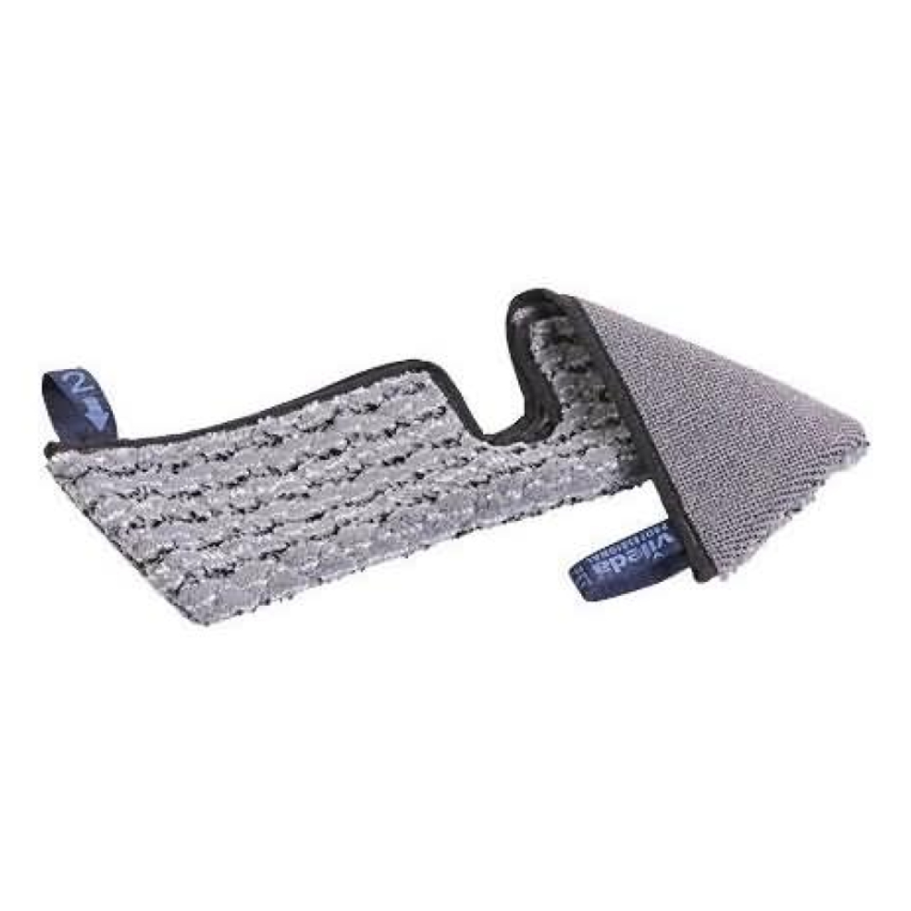 O Vileda Professional Swep Duo r-SafetyPlus Mop da Vileda GmbH com uma largura de 50 cm é fabricado profissionalmente para uma limpeza de chão eficiente e segura. Ele possui um design marcante e curvado com duas camadas, incluindo uma camada superior com estrutura de laços e uma etiqueta azul na borda que indica sua compatibilidade com o sistema Swep Duo.