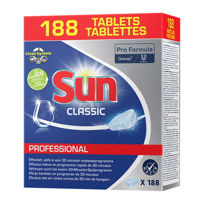 Uma caixa de SUN Professional Classic Tabs, pastilhas de limpeza para máquinas de lavar loiça da Diversey Deutschland GmbH & Co. OHG, com 188 pastilhas. A embalagem exibe os logotipos da Pro Formula e Diversey com texto em várias línguas. É projetada num esquema de cores azul e branco e enfatiza a marca ecológica, bem como a proteção do vidro para a sua louça.