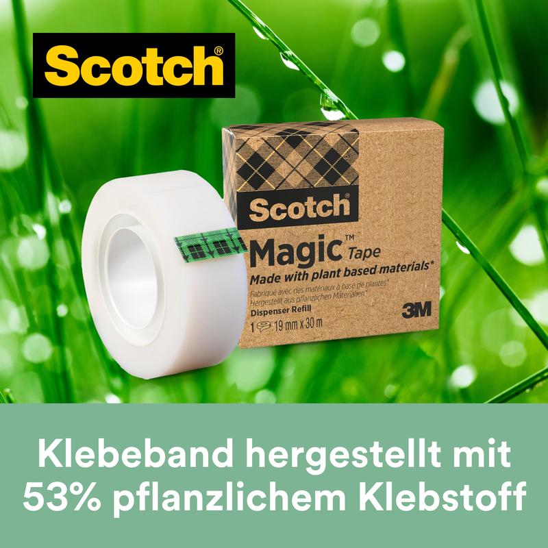 Um pacote de fita adesiva 3M Scotch® Magic™ (19 mm x 33 m, 14 rolos) com 66% adesivo vegetal e DISPENSADOR GRÁTIS C38 é mostrado sobre folhagem verde. Da 3M Deutschland GmbH.
