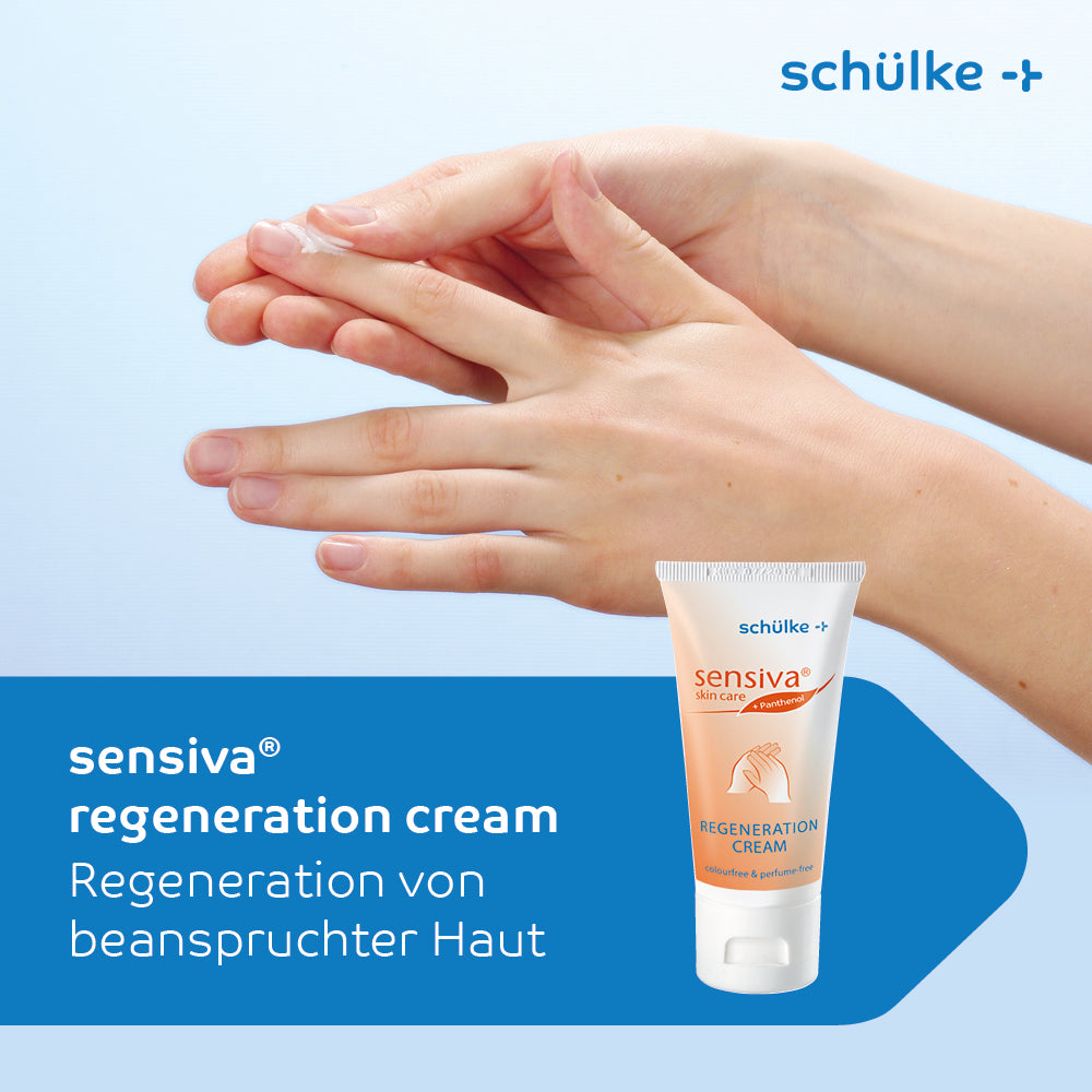 Uma pessoa aplica creme de um tubo com a inscrição "Schülke Sensiva® Creme Regeneradora - 50 ml" da Schülke & Mayr GmbH, conhecida por sua fórmula testada dermatologicamente. O texto alemão "Regeneração da pele desgastada" está em um fundo azul.