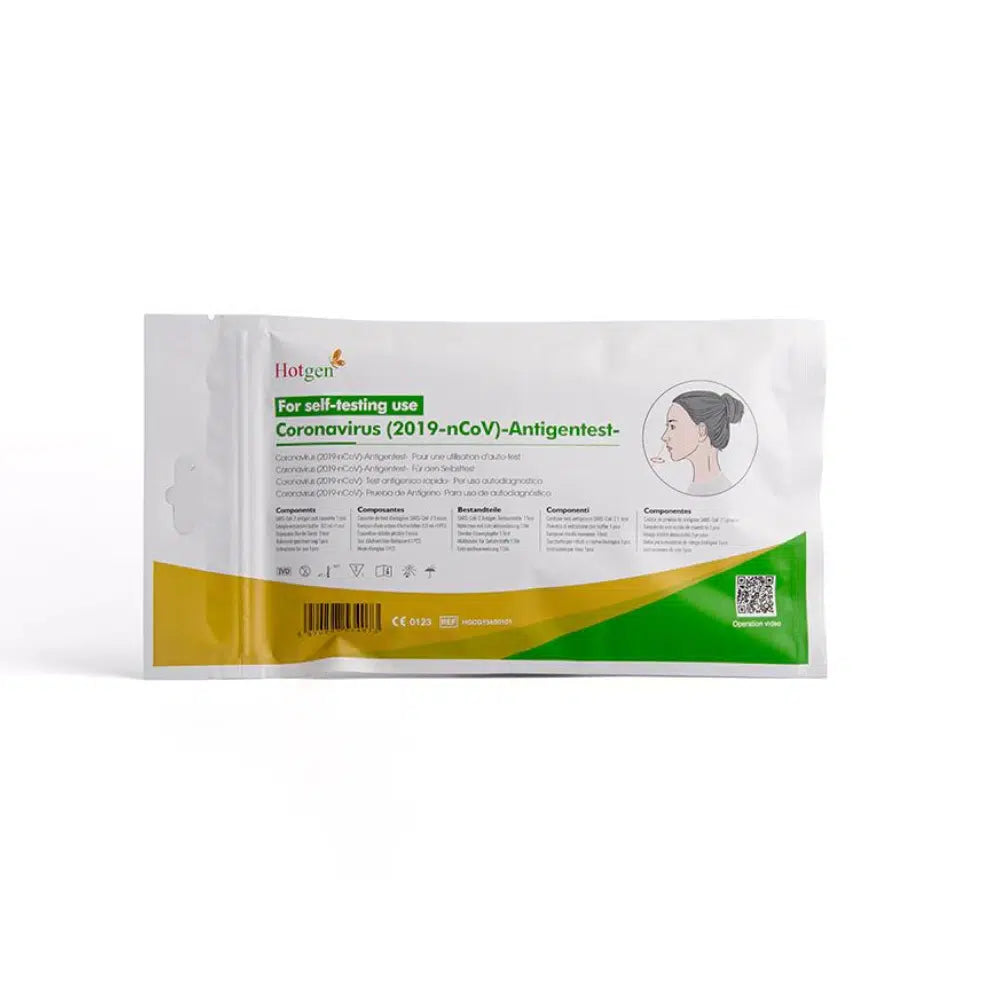Der Hotgen Sars-CoV-2 Antigen Laien Schnelltest CE0123, ein zuverlässiger Selbsttest zum Nachweis von SARS-CoV-2, zeichnet sich durch ein markantes grün-gelbes Branding aus. Die Verpackung enthält auf der Vorderseite eine Abbildung mit Anweisungen zum Nasenabstrich und ist mehrsprachig gestaltet, um eine einfache Handhabung zu gewährleisten.